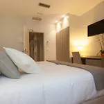 Отель Colectia Urumea 2*