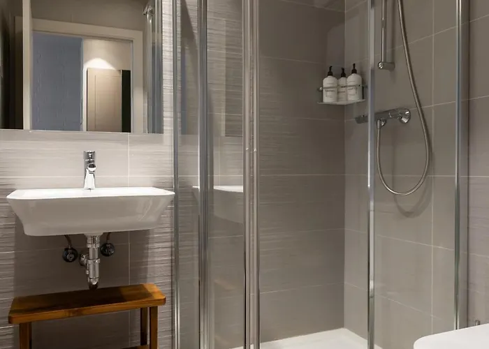 Hotel Colectia Urumea 2*