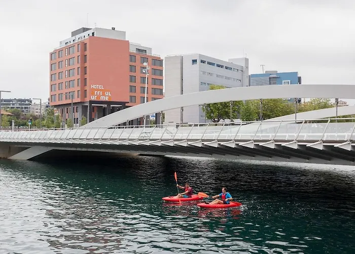 Colectia Urumea Отель