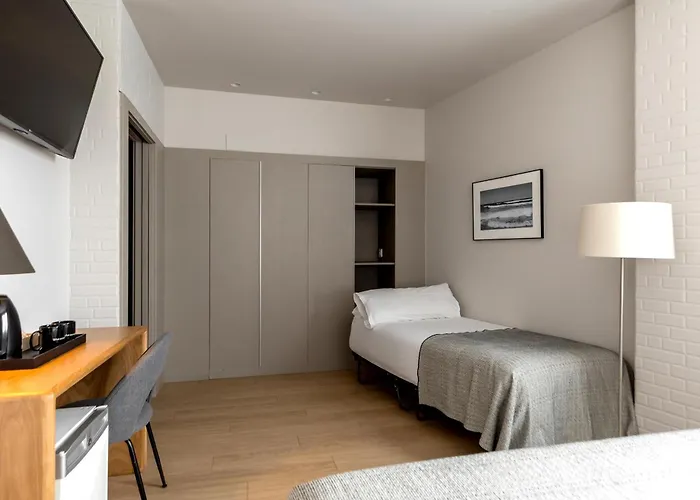 فندق Colectia Urumea 2*