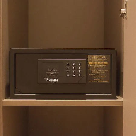 Colectia Urumea Отель Сан-Себастьян