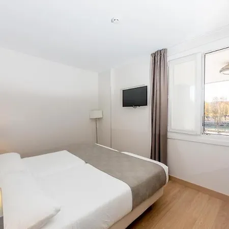 Colectia Urumea 2* Сан-Себастьян