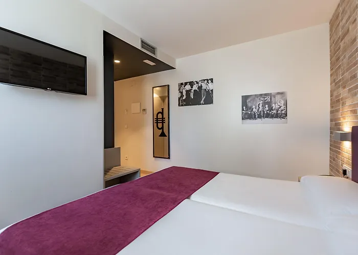 Hotel Colectia Urumea